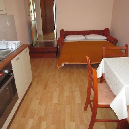 Ivic Apartments Vodice Croatia 외부 사진